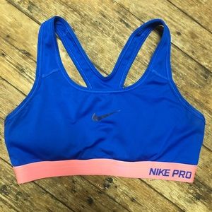 Nike Pro sports bra